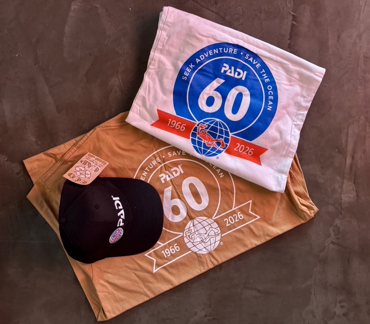 PADI Dive Against Debris × SeaPass — ของที่ระลึกครบรอบ 60 ปี PADI